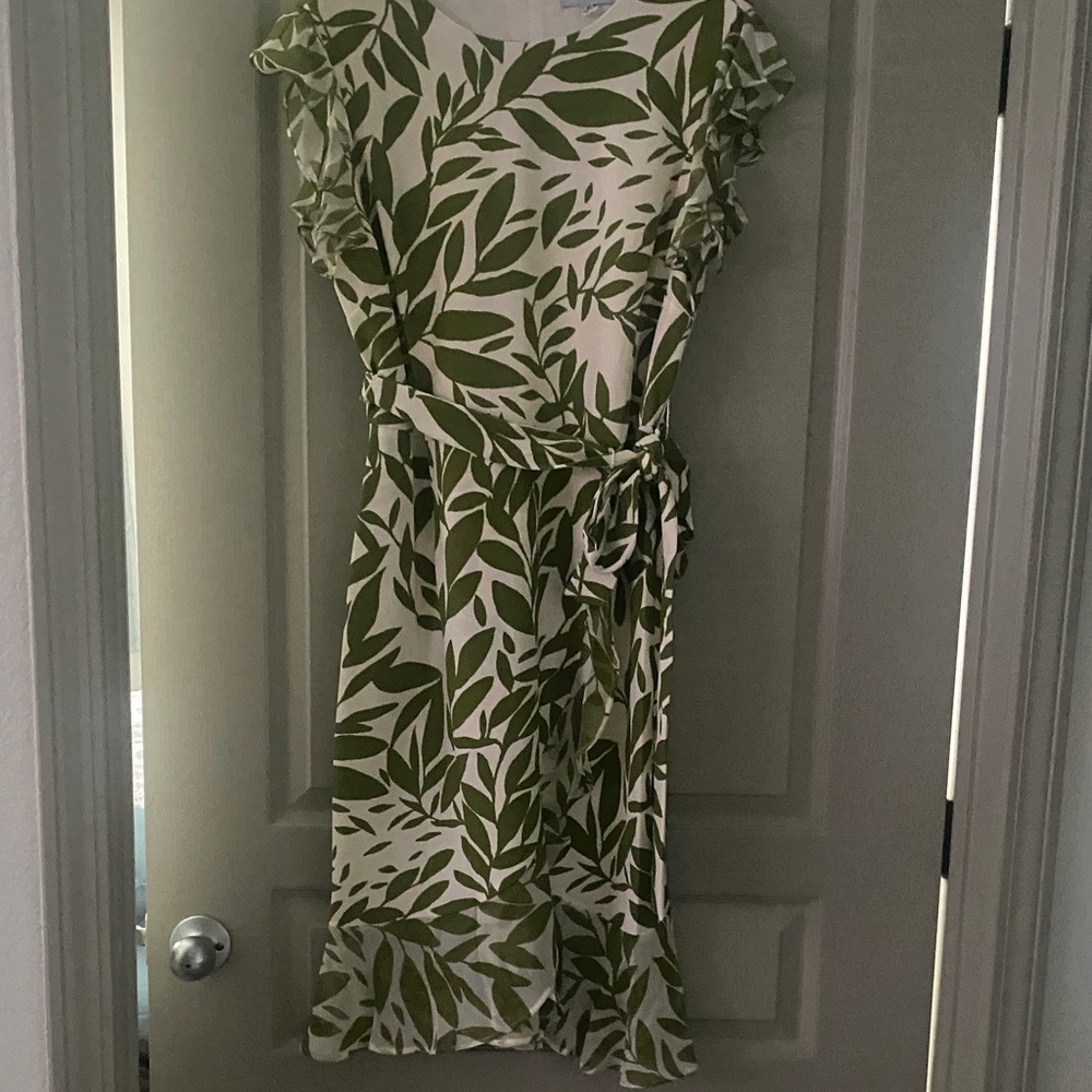 Shelby & Palmer Olive Leaf Midi Dress